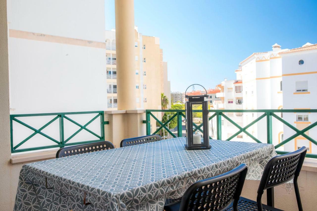 Vinyl Flat Bed & Breakfast - Rooms Lagos Exterior foto